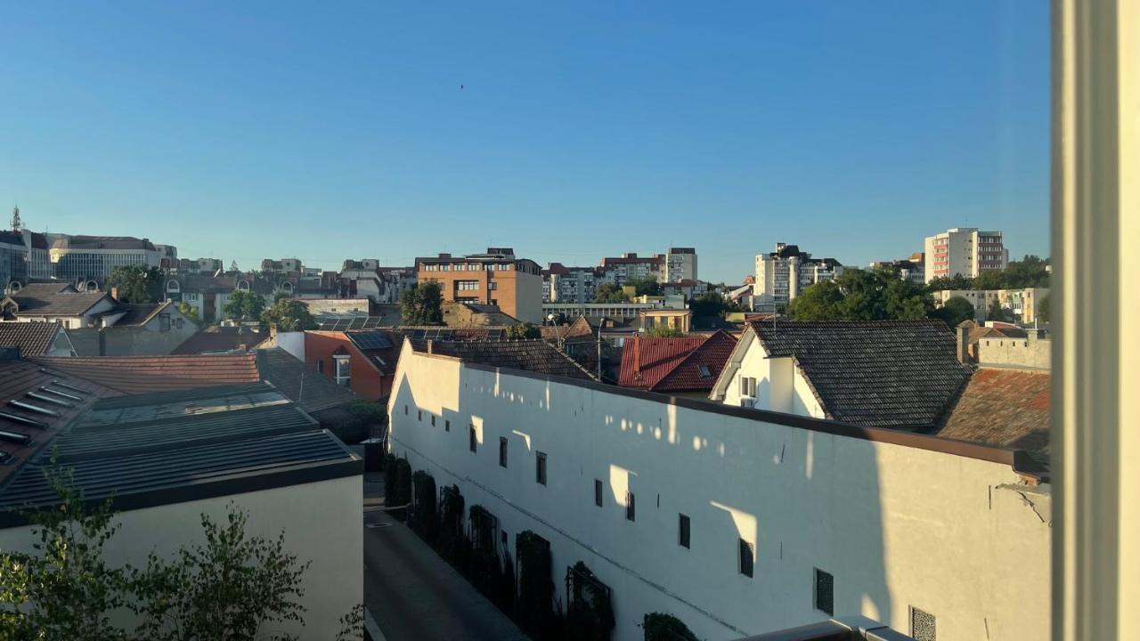 Crinului 12 Ms Lägenhet Târgu-Mureş Exteriör bild